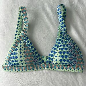 ONEONE: Kameron Bikini Top Canguu Print